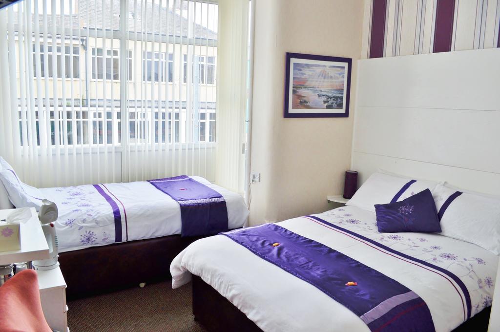 Cheers Hotel Blackpool Phòng bức ảnh